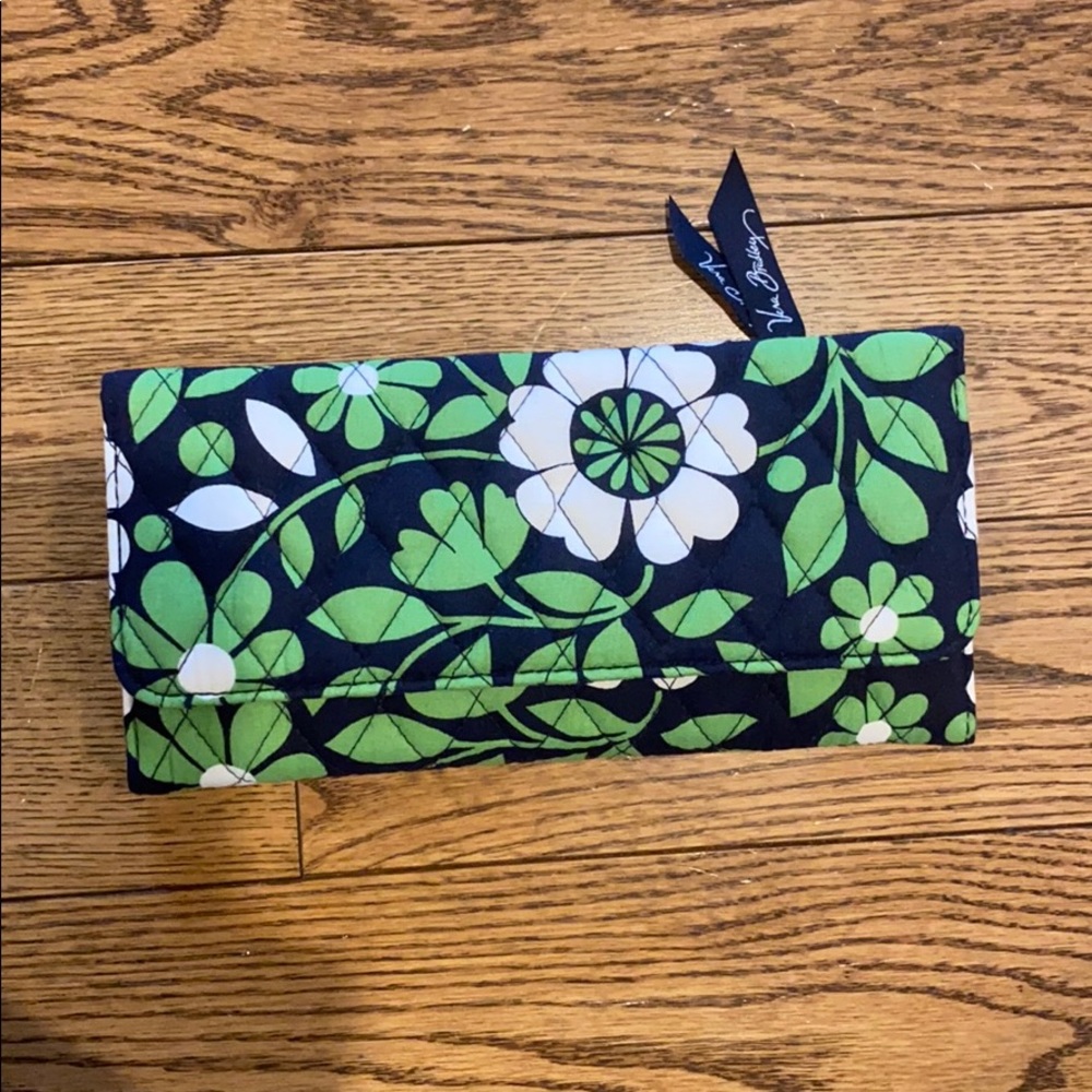 Vera Bradley wallet